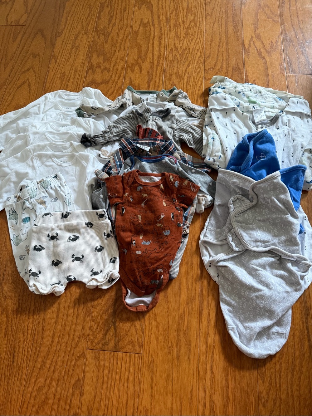 Lot of 19 baby boy Carter's Mixed One-Piece Bodysuit Set clothes blanket sleep